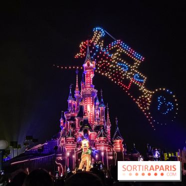 Disney Electrical Sky Parade - IMG 6134