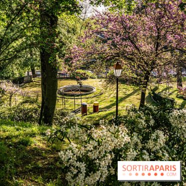 Parc du Dr Fauvel à Villennes sur Seine, grotte et cascades