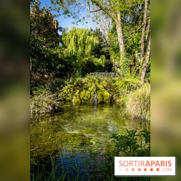 Parc du Dr Fauvel à Villennes sur Seine, grotte et cascades