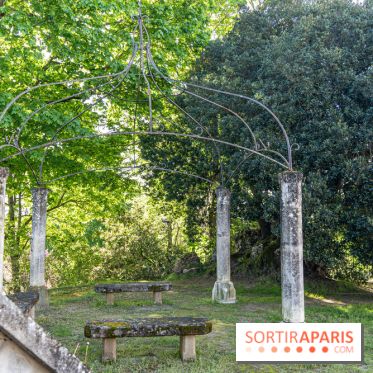 Parc du Dr Fauvel à Villennes sur Seine, grotte et cascades