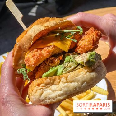 Festival, le café-restaurant rue Étienne Marcel  - burger