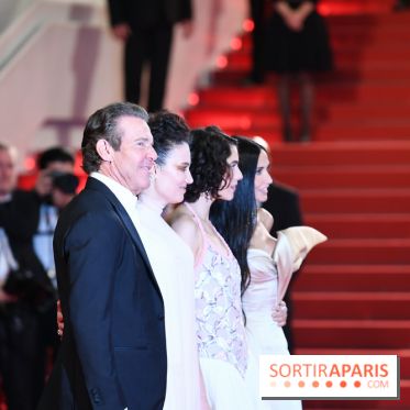 ©Rachid Bellak - Cannes 2024 : Tapis Rouge - The Substance - Dennis Quaid, Coralie Fargeat, Margaret Qualley et Demi Moore