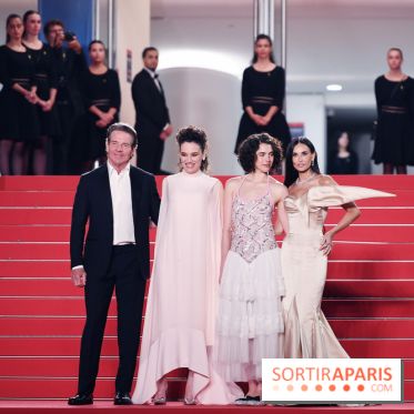 ©Rachid Bellak - Cannes 2024 : Tapis Rouge - The Substance - Dennis Quaid, Coralie Fargeat, Margaret Qualley et Demi Moore