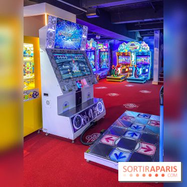 La Tête dans les Nuages - la Défense - IMG 7936