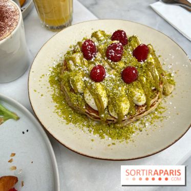 Oma - All Day Food - Pancakes pistache framboise