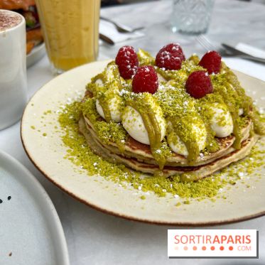 Oma - All Day Food - Pancakes pistache framboise