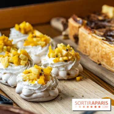 Le brunch maison de l'Auberge des 3 Hameaux, le fantastique brunch des Yvelines -  pavlova aux fruits exotiques