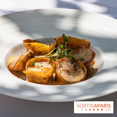 La terrasse jardin Summer de la Bauhinia au Shangri-La Paris -  A7C5610