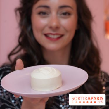 Le Café de la Rose Lancôme par Nina Métayer sur les Champs-Elysées à Paris -  A7C7205