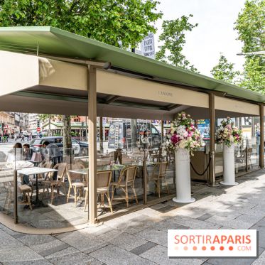 Le Café de la Rose Lancôme par Nina Métayer sur les Champs-Elysées à Paris -  A7C7208