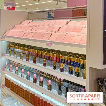 MINISO Champs-Élysées