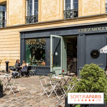 Le brunch à volonté de Chez Molly à Versailles dans les Yvelines - 78 -  terrasse salon de thé