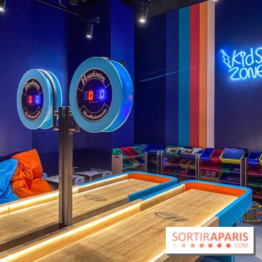 Shuffled, l'enseigne de shuffleboard à Boom Boom Villette - IMG 8584