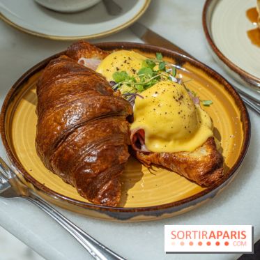 Inform Café, le coffee shop brunch sur fond de monument historique au Citéco -  croissant Bénédicte jambon