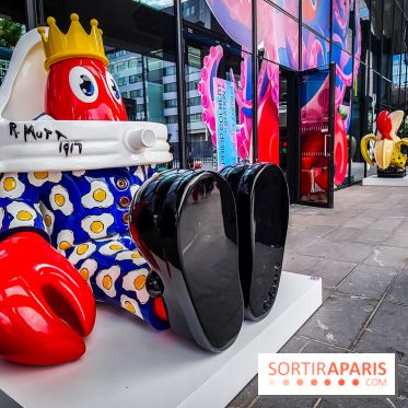 Les homards de l'artiste pop Philip Colbert envahissent la Station F pour une expo gratuite insolite - IMG20240708174729