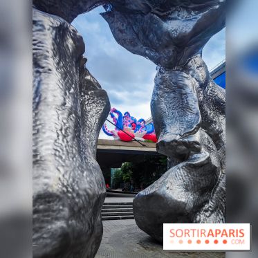 Les homards de l'artiste pop Philip Colbert envahissent la Station F pour une expo gratuite insolite - IMG20240708175500