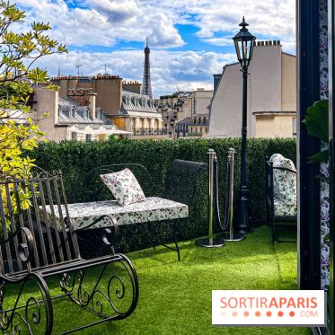 Le Marta, le bar à cocktails perché sur le rooftop de l'Hôtel Barrière Fouquet's Paris tout l'été
