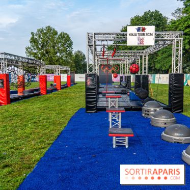 La Fan zone de Saint-Quentin en Yveli!nes, soirée Ofenbach et drones -  A7C0324