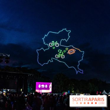 La Fan zone de Saint-Quentin en Yveli!nes, soirée Ofenbach et drones -  A7C0474