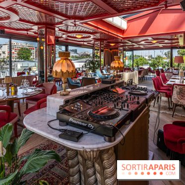 La Plage Parisienne, restaurant et terrasse en bord de Seine Quai de Javel