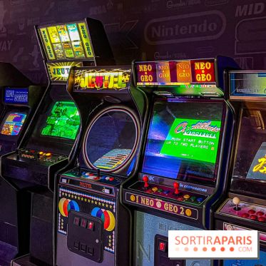 Musée Pop Central - voitures de cinéma et arcades vintage