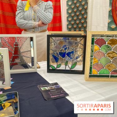 Paris vaut bien une fête - vitrail