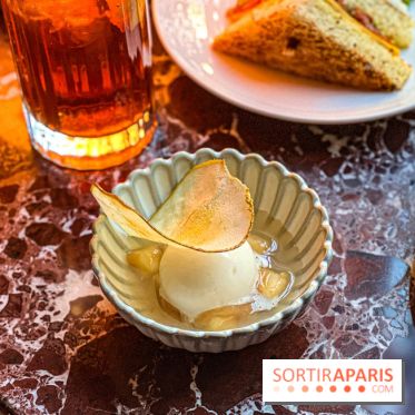 L'élégant Tea Time du Saint James Paris, à savourer dans l'écrin feutré de sa bibliothèque - image00021