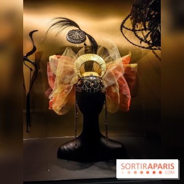 Stephen Jones, chapeaux d'artistes : l'exposition insolite et créative se dévoile au Palais Galliera - IMG20241017101138