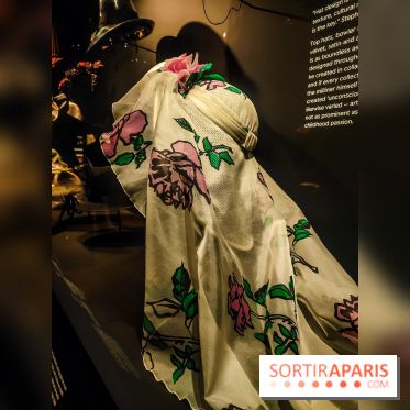 Stephen Jones, chapeaux d'artistes : l'exposition insolite et créative se dévoile au Palais Galliera