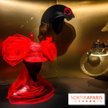 Stephen Jones, chapeaux d'artistes : l'exposition insolite et créative se dévoile au Palais Galliera - IMG20241017101215