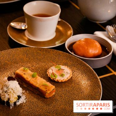 Le Tea Time de l'Hôtel du Prince de Galles à Paris par Hélène Kerloeguen