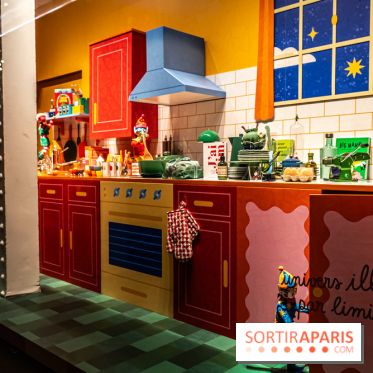 Inauguration des vitrines et décorations de Noël du BHV Marais 2024 avec Léna Mahfouf, Adriana Karembeu et Marc Lavoine -  A7C6182