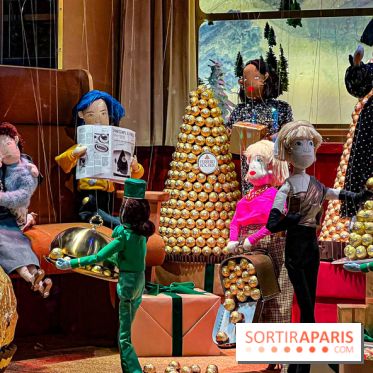 Les vitrines de Noël 2024 du Printemps Haussmann avec Juliette Binoche - image00017