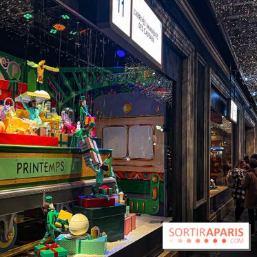 Les vitrines de Noël 2024 du Printemps Haussmann avec Juliette Binoche - image00007