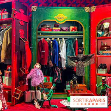 Les vitrines de Noël 2024 du Printemps Haussmann avec Juliette Binoche - image00013