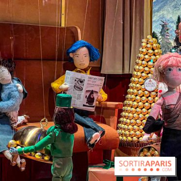 Les vitrines de Noël 2024 du Printemps Haussmann avec Juliette Binoche - image00015