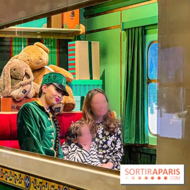 Les vitrines de Noël 2024 du Printemps Haussmann avec Juliette Binoche - image00002