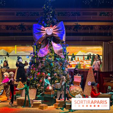 Les vitrines de Noël 2024 du Printemps Haussmann avec Juliette Binoche - image00003