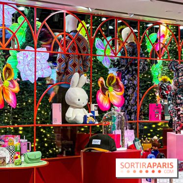 Les vitrines de Noël 2024 de la Samaritaine : Thoiry Lumières Sauvages envahit le grand magasin - Les vitrines de Noël 2024 de la Samaritaine : Thoiry Lumières Sauvages envahit le grand magasin 1125771