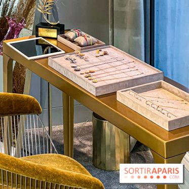 L'exposition gratuite des bijoux de la Maison de Haute-Joaillerie Vever rue de la Paix, à Paris