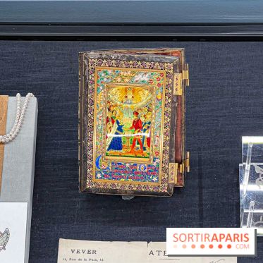 L'exposition gratuite des bijoux de la Maison de Haute-Joaillerie Vever rue de la Paix, à Paris  - image00032