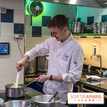 Cours de cuisine au Ritz : la bûche de Noël 2024 -  A7C6245