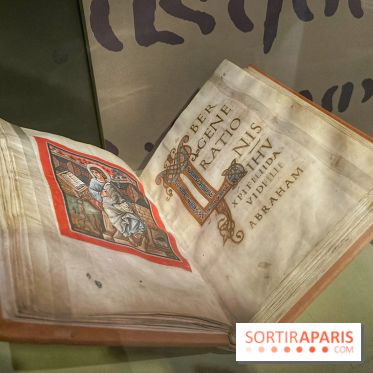 Feuilleter Notre-Dame