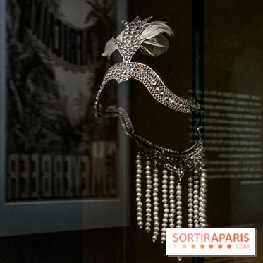 Bijoux de scène de l'Opéra de Paris : l'exposition de parures merveilleuses au Palais Garnier - IMG 2502 jpg