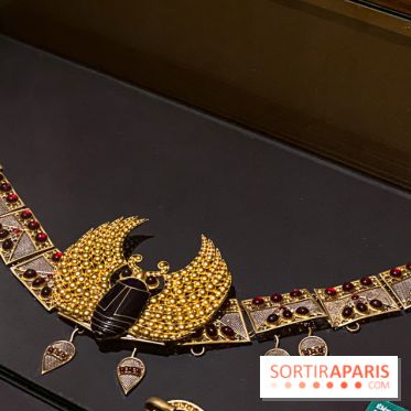 Bijoux de scène de l'Opéra de Paris : l'exposition de parures merveilleuses au Palais Garnier - IMG 2447