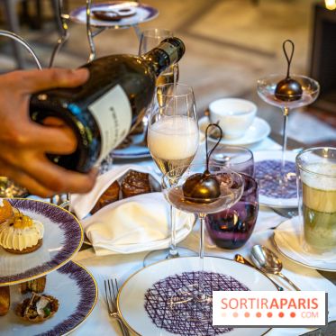 Le tea time de Noël du Crillon 2024 par Matthieu Carlin