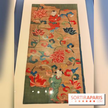 Au fil de l'or : l'expo brillante sur l'or dans l'art de la mode au musée du Quai Branly - photos - fotor 1739184241611