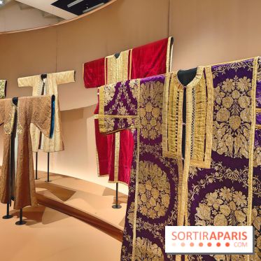 Au fil de l'or : l'expo brillante sur l'or dans l'art de la mode au musée du Quai Branly - photos - fotor 1739184110462