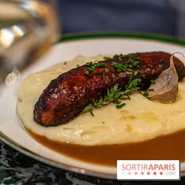 Le Bistro des Livres, le restaurant français pour les amoureux des bouquins -  saucisse purée 