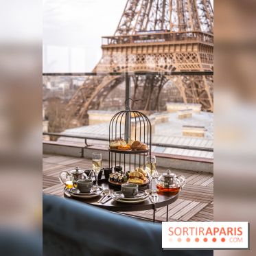 Le tea time éphémère face à la Tour Eiffel au Pullman - A7C02486